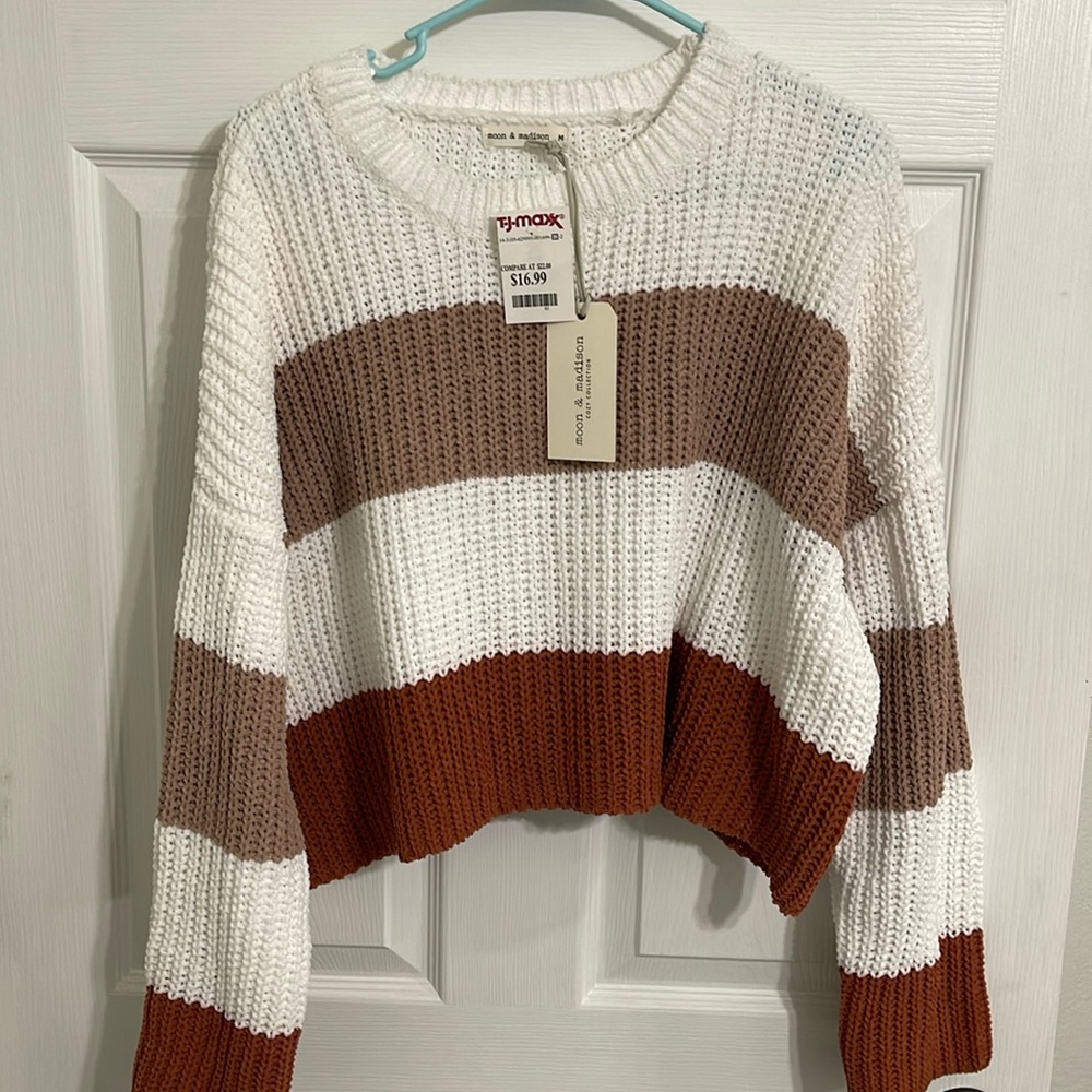 Knit Cropped Sweater